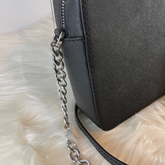 Michael Kors Black Jet Set - Picture 9 of 16